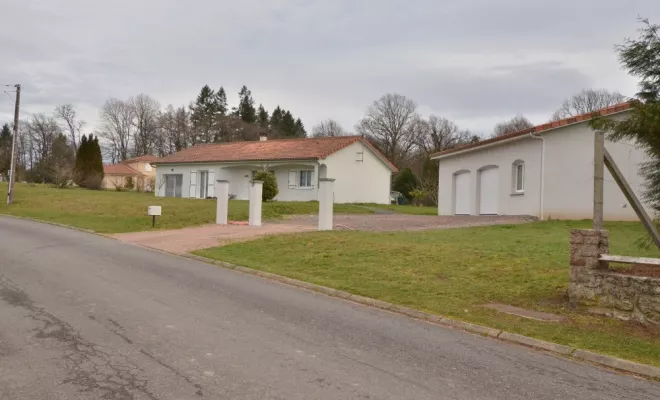 Clôture en barreaudage, Châtellerault, Arborea